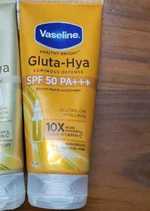 Vaseline Gluta-Hya Sunscreen