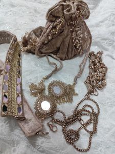 Jo Malone Embellished Velvet Potli