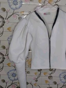 Trendy Women Winter White Puffed Sleeve Jacket🤍