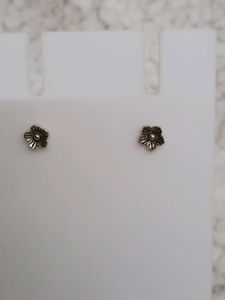 Cute Flower Stud Earrings