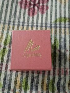 Mia by Tanishq Jewelry Box