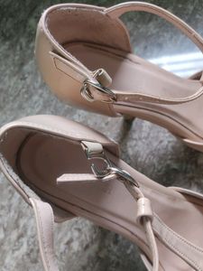 High Heel 👠