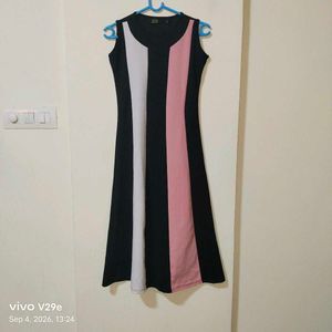 Colorblock Sleeveless Midi Dress