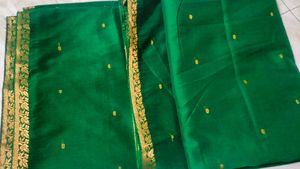 Zari Green Saree with Pink Pallu