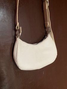 H&amp;mStudded Hobo Bag