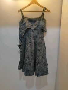 Chic Plaid Tiered Dress