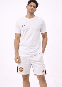 Nike Dri-FIT White T-Shirt Size S