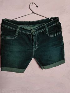 Black Short