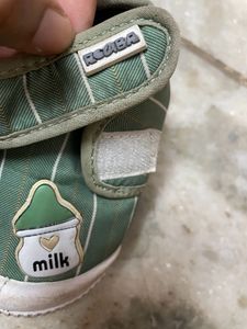 Rouba Squeaky Shoes For Kids