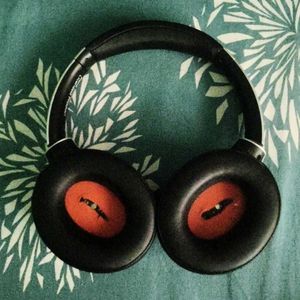 Goboult Mustang Edition headphone