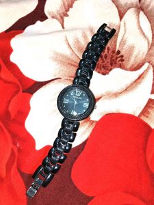 Elegant Black Metal Wristwatch