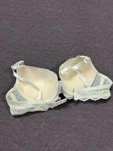 Lace Trim Padded Bra