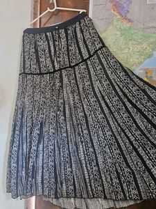 Boho Black &amp; White Print Maxi Skirt