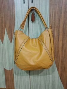 Stylish Yellow Leather Shoulder Bag