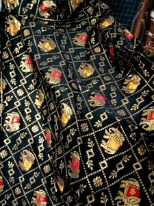 Elegant Black Elephant Print Maxi Skirt
