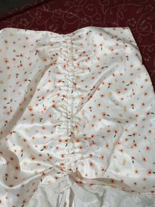 Chic Floral Ruched Mini Skirt