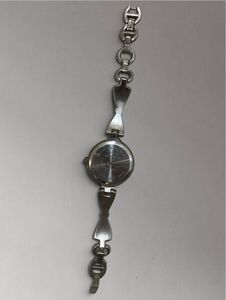 Elegant Silver Tone Quartz Watch