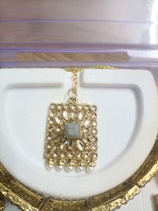 Gold Plated Kundan Choker Set
