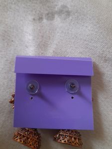VINTAGE LAVENDER EARRINGS