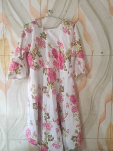 Beautiful Floral Print Kurta