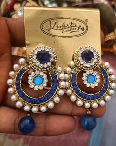 Earings
