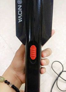 Nova Hair Crimper Straightener