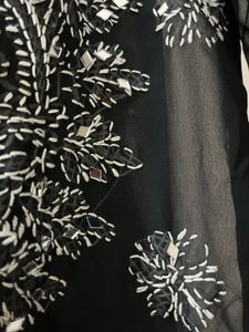Black Embroidered Kurta