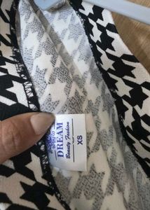 Houndstooth Mini Skirt