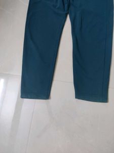 Comfortable Men's Teal Joggers