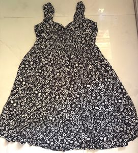 Cute black Floral Mini Dress