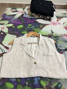 Linen blend blazer top