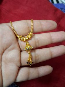 Elegant Gold Chain Necklace