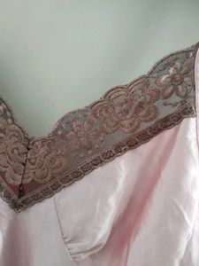 coquette satin slip!! 🩷