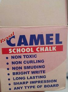Royal 🐪 school chalk 🖍️✏️50+ sticks (extra