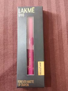 Lakme 9 to 5 Forever Matte Lip Crayon