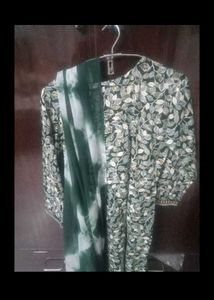 Embroidered Kurta Set & dupatta Xl size