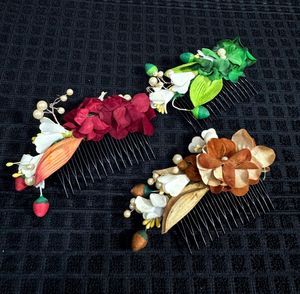 Set of 3 Floral Hair Combs
