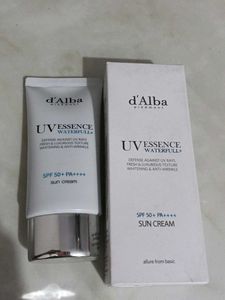 d'Alba waterfull sun cream spf 50+ pa++++