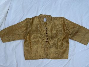 PREMIUM BANARASI GOLDEN BLOUSE.