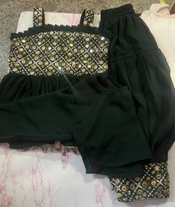 Embellished Kurta Set