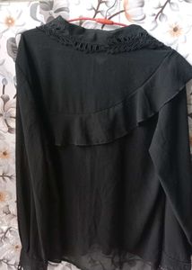 Elegant Black Lace Trim Tunic Top