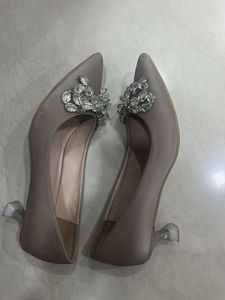 Sparkling Bow Pointed Toe Flats