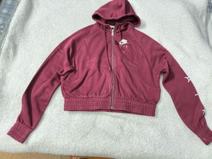 Nike Size S Crop Hoodie