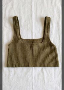 Olive Green Ribbed Crop Top 🌿