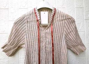 New with tag Chic Striped Bow Bodyfit Shirt