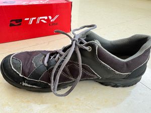 Quechua Trekking Shoes