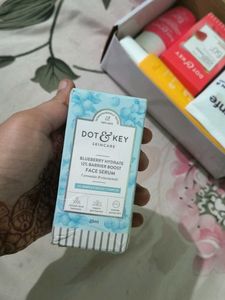 Dot & Key Blueberry Face Serum new seal pack