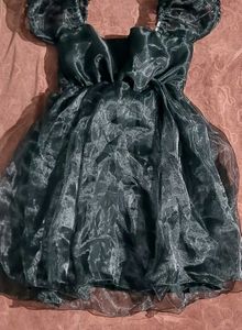 Chic Black Puff Sleeve Mini Dress