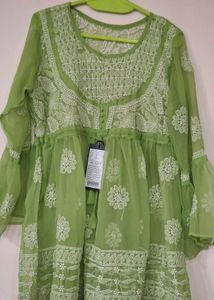 Green Embroidered Kurta