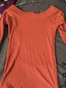 Off-Shoulder Ribbed Top